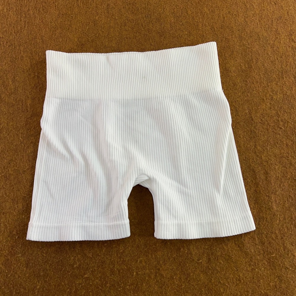 Cotton Candy Womens S/M White Ribbed Seamless High Waist Biker Shorts *Flaw